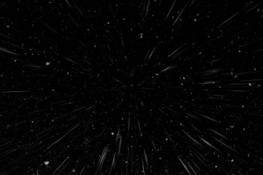 Bokeh beyaz çizgileri ve siyah arkaplan üzerindeki noktalar, soyut ışık hareketi bulanık dokusu, parçacık veya uzay yolculuğu, siyah ve beyaz ekstrüzyon etkisi
