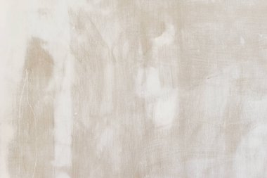 Alçıtaşı duvarlar boyayı, iç döşemeyi, onarımları, arka plan dokusunu, bitirmeye hazır duvar ve iç inşaat işlerini kapsıyor.