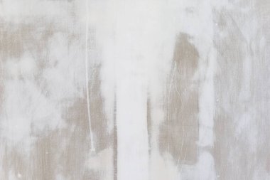 Alçıtaşı duvarlar boyayı, iç döşemeyi, onarımları, arka plan dokusunu, bitirmeye hazır duvar ve iç inşaat işlerini kapsıyor.