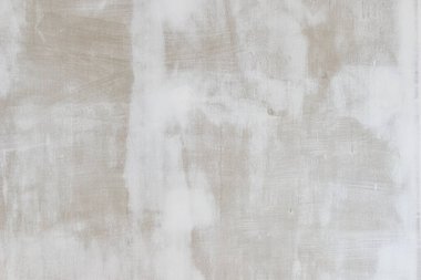 Alçıtaşı duvarlar boyayı, iç döşemeyi, onarımları, arka plan dokusunu, bitirmeye hazır duvar ve iç inşaat işlerini kapsıyor.