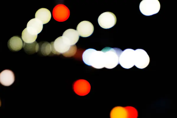 Bokeh照亮了城市纹理的夜晚街道 复古色调朦胧的灯光 都市抽象的背景 — 图库照片