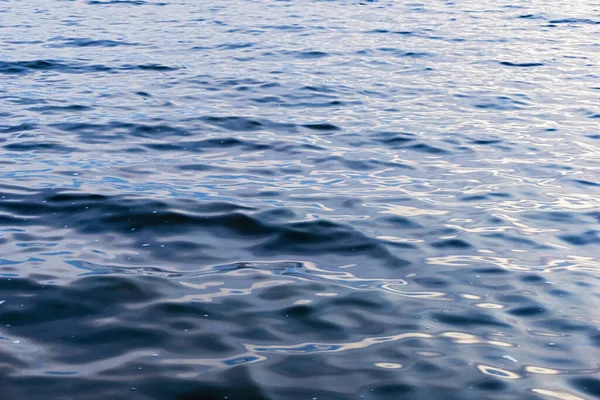 Поверхность Воды Волнами Фоновая Текстура Чистая Голубая Вода Озере Волной — стоковое фото
