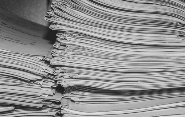 Documentos Papel Empilhados Arquivo Documentos Nas Prateleiras Sala Arquivo Prateleiras — Fotografia de Stock