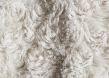 Beyaz yün dokusu, pamuk, beyaz yün, hafif doğal koyun yünü, beyaz tüylü kürk dokusu, beyaz halı, makro, örgü desenli beyaz yünü kapat, peluş yün