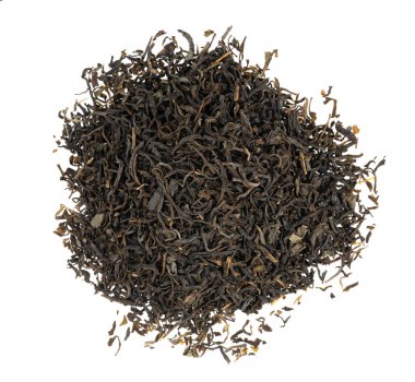 Kurumuş çay yaprakları beyaz arkaplan dokusunda izole.