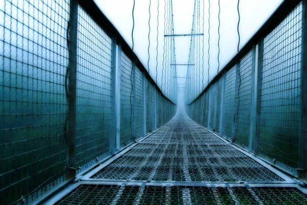 Ponte Lungo Ferro Senza Estremità — Foto Stock