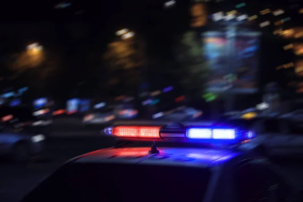 Politieauto Straat Tegen Avond — Stockfoto