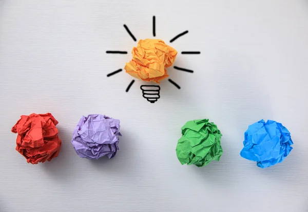 fikir ya da ampul kağıtla