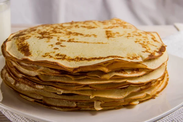 Large Pile Delicious Openwork Fried Pancakes Light Background — Stock Photo, Image