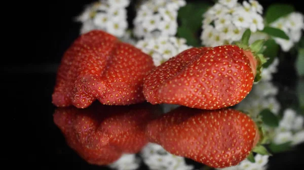 Sweet Delicious Strawberries Black Background — Stock Photo, Image
