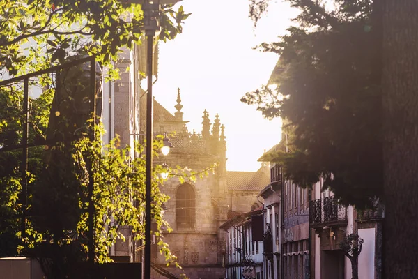 Fachada Calle Atardecer Con Luz Del Atardecer — Foto de Stock