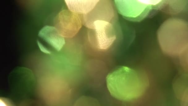 Flou scintillant de soleil sur fond vert — Video