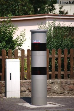 el feneri sistem için hız kontrol / el feneri sistem veya yıldırım sütun hız kontrolü için bir kavşakta yer alır ve trafik hızları izler.                   