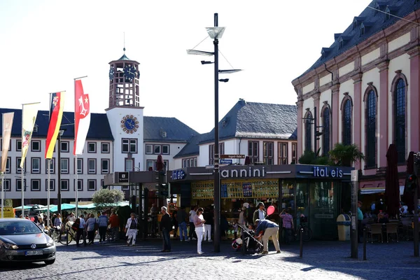 Marknaden Framför Stadshuset Maskar Marknaden Med Stånden Stadshuset Maskar Oktober — Stockfoto