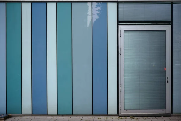 Modern House Entrance Modern House Facade Made Plastic Panels Door — Stock fotografie
