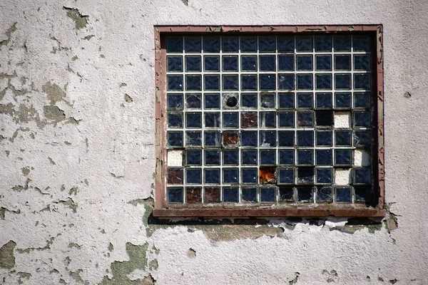 Ruin Glass Tile Window Dilapidated Facade Residential Building Former Barracks — Stock Photo, Image
