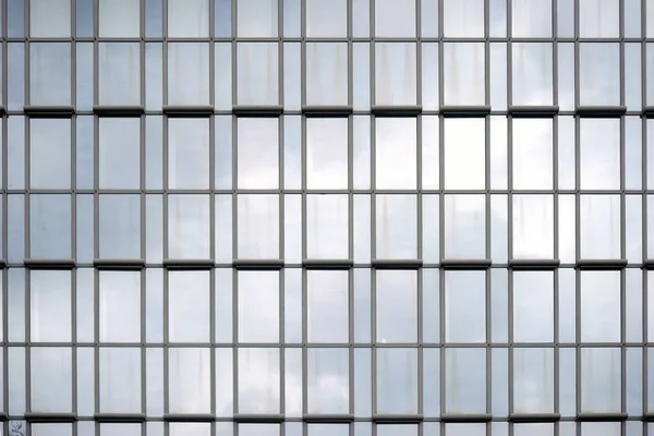 Espejo Ventana Primer Plano Fachada Moderno Edificio Oficinas Con Ventanas — Foto de Stock