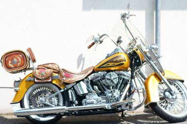 Harley Davidson Screamin Eagle/bir altın boyalı Harley Davidson Screamin Eagle motosiklet yan görünümü 24 Mayıs, 2019 Mainz içinde