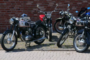 Horex motosiklet klasik / Haziran'da bir otoparkta motosiklet üreticisi Horex çeşitli oldtimer modelleri 09, 2019 Bad Homburg