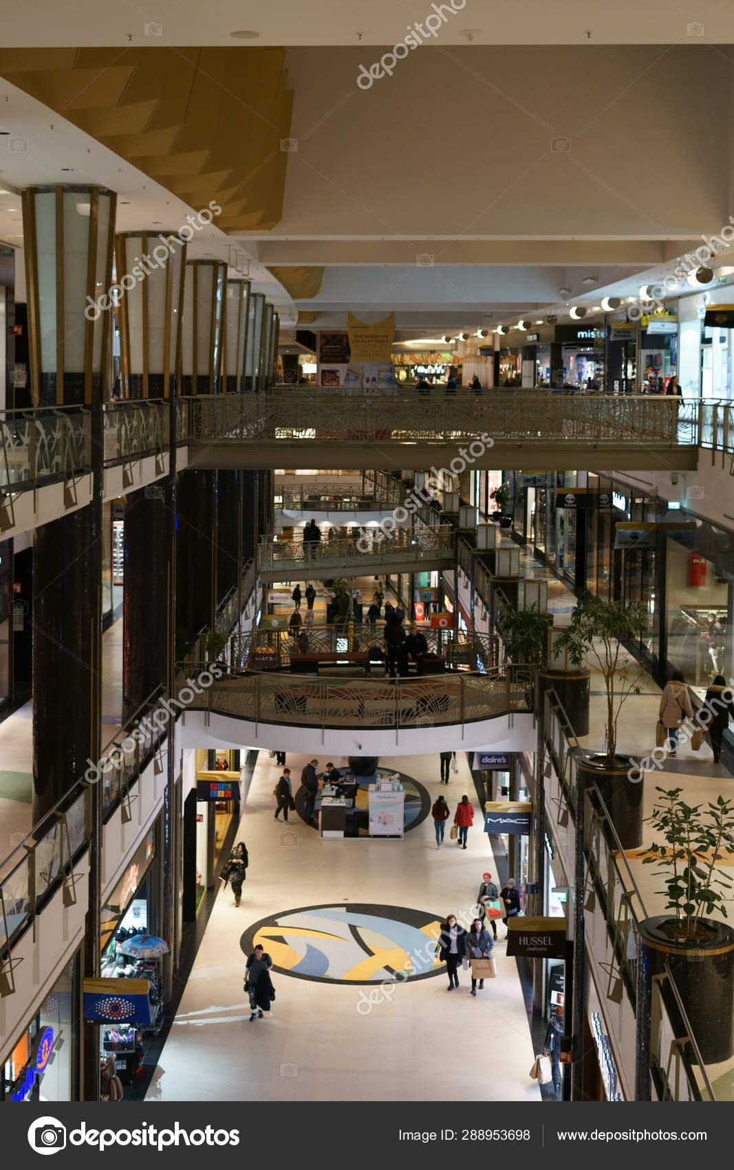 East Side Mall Berlin Modern Interior Shops Shops New Shopping