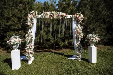 Düğün töreni için süslemeler