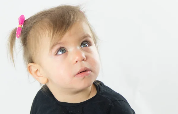 Portrait of a little girl with green eyes — Stock Photo, Image