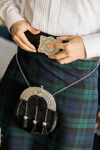 Traje Dia Casamento Escocês Tradicional Kilt Usado Pelo Noivo Fotos De Bancos De Imagens