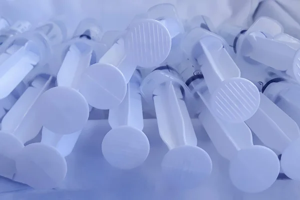 Şırıngalar ve profesyonel tıbbi bakım medicines.concept doz