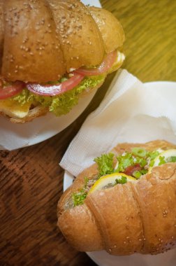 iki ay çöreği üstten görünüm