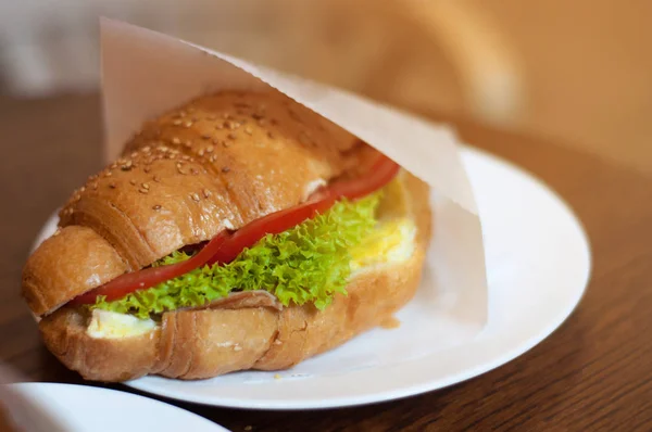 Café Manhã Verão Croissant — Fotografia de Stock