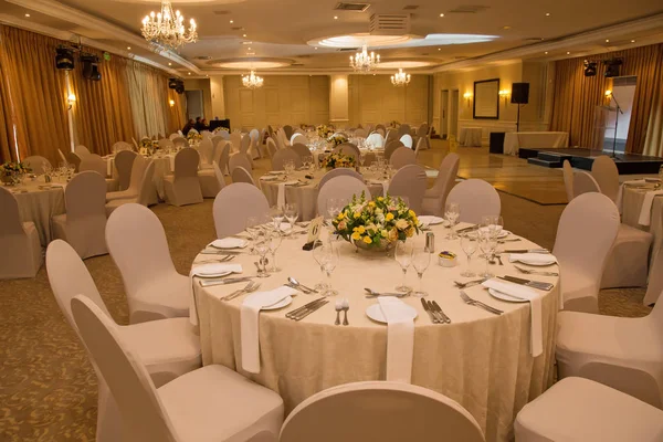 gala dinner banquet event company formal event natural warm colour