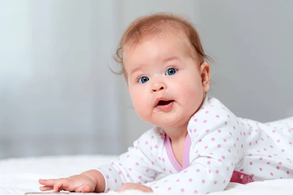 Close Portrait Happy Baby Lying Bed Copy Space Concept Parenthood — Stock Photo, Image