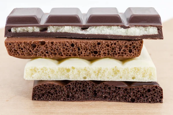 Texture Transversal Splits Dark Milk White Aerated Chocolate Chocolate Filling — Stock Photo, Image