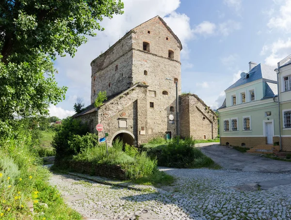 Medeltida defensiv Stefan Batory Tower i Kamianets-Podilskyi City, Ukraina — Stockfoto