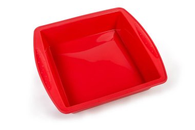 Beyaz arka planda boş kare silikon fırın tepsisi