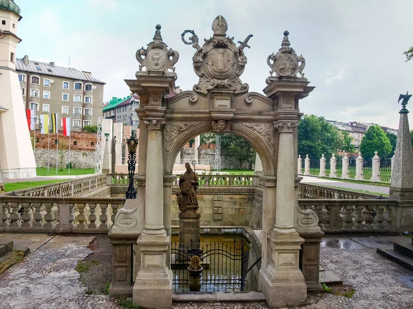 Barockbrunnen Des Heiligen Stanislaus Aus Dem Jahrhundert Paulinerkloster Skalka Krakau — Stockfoto