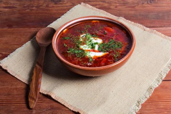 Typical Red Beetroot Ukrainian Borscht Seasoned Sour Cream Sprinkled Fresh — Stock Photo, Image