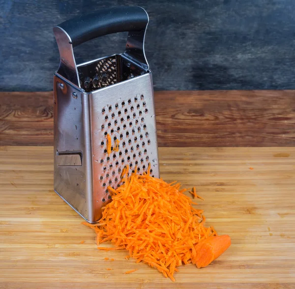 Rallador Cocina Forma Caja Acero Inoxidable Zanahorias Finamente Ralladas Tabla — Foto de Stock