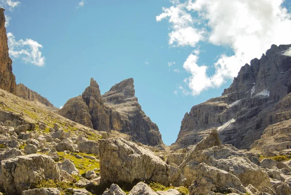 Trekking Alrededor Del Sitio Las Montañas Dolomitas Trentino Alto Adigio —  Fotos de Stock