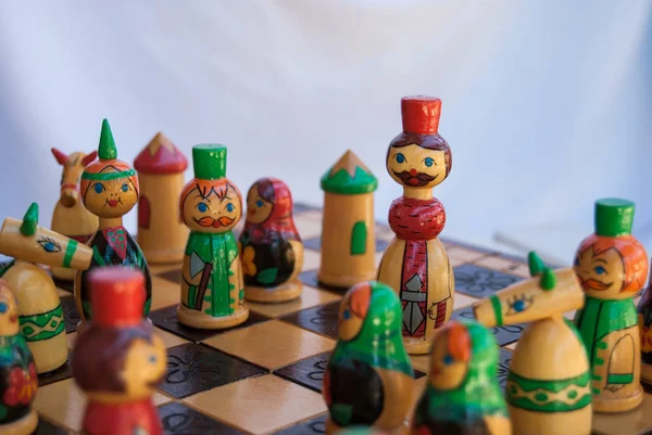 Drawing russian king pawn during a chess match