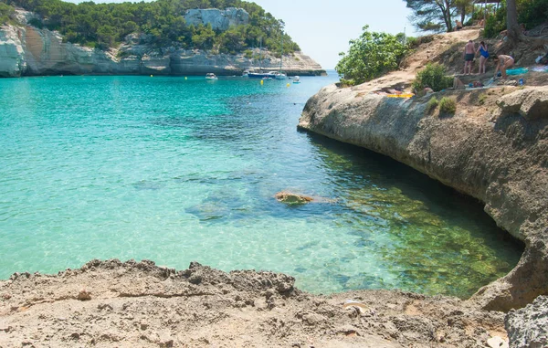 Rotsachtige Kustlijn Met Mooie Blauwe Zee Van Balearische Eilanden Van — Stockfoto