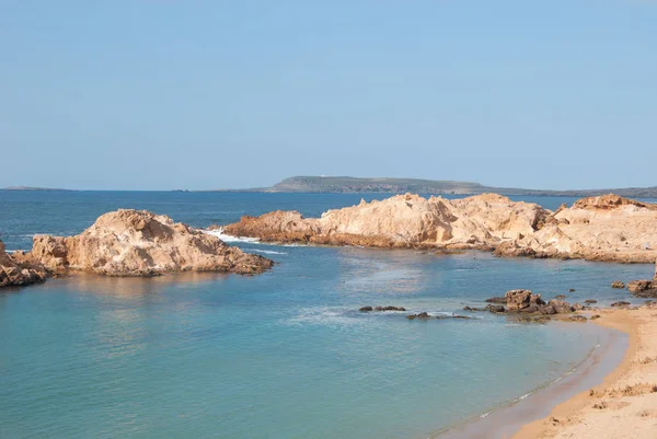 Pregonda bay Minorca yaz aylarında bir İspanyol adası