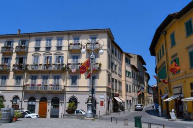 Toskana Italya 'da Arezzo ana meydanından biri