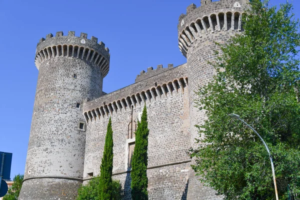 Castle of Tivoli in Italy — Stock Photo, Image