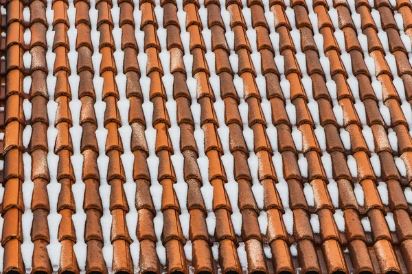 Beautiful Horizontal Texture Part Old Wet Brown Roof Clay Tiles — Stock Photo, Image