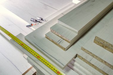 Mobilya üretim yakın çekim için parçalar kurulu Sunta kesme