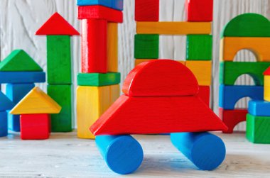 Çocuk ahşap Tasarımcısı'ndan farklı bir form blokları