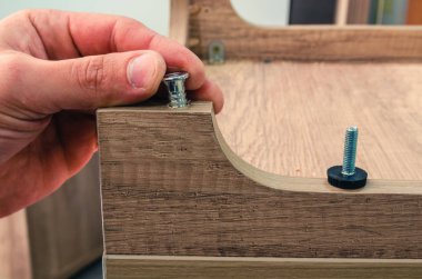 Marangozluk atölyesi, iş süreçleri, araçlar ve iş parçaları