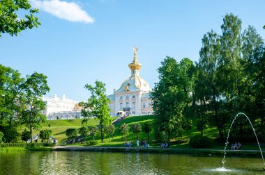 Peterhof, Saint Petersburg, Rusya- 06 Haziran 2019: manzara o