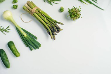 yeşil sebzeler kavramı.